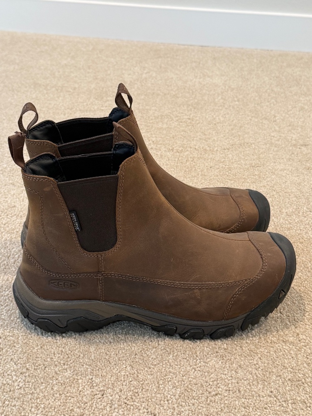 KEEN Anchorage III Waterproof Boots - Brown - Men's size 9.5